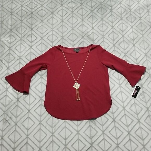 NWT Amy Wear Maroon Loose Fit Classy Bell Sleeve Blouse Tunic with Gold Necklace - Picture 1 of 5